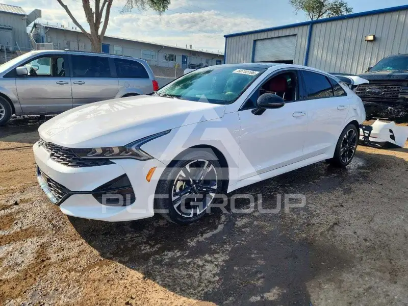 2023 KIA K5 фото