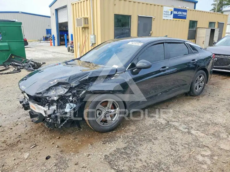 2023 KIA K5 фото