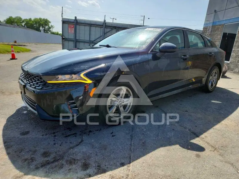 2023 KIA K5 фото