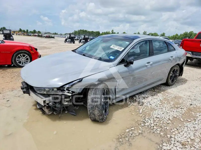 2023 KIA K5 фото