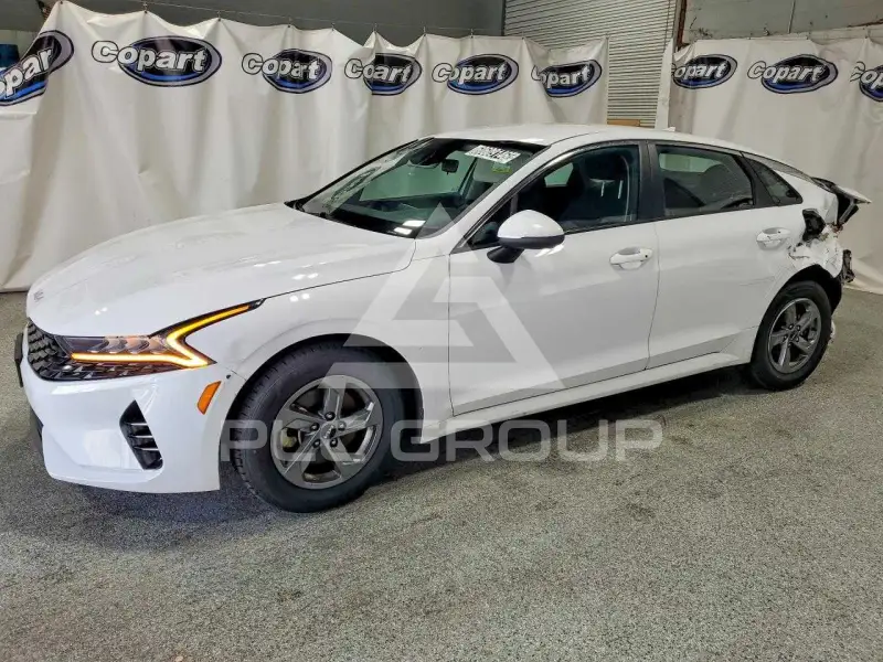 2023 KIA K5 фото