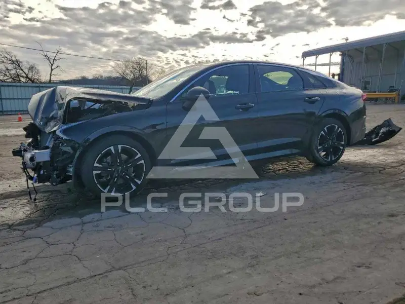 2023 KIA K5 фото