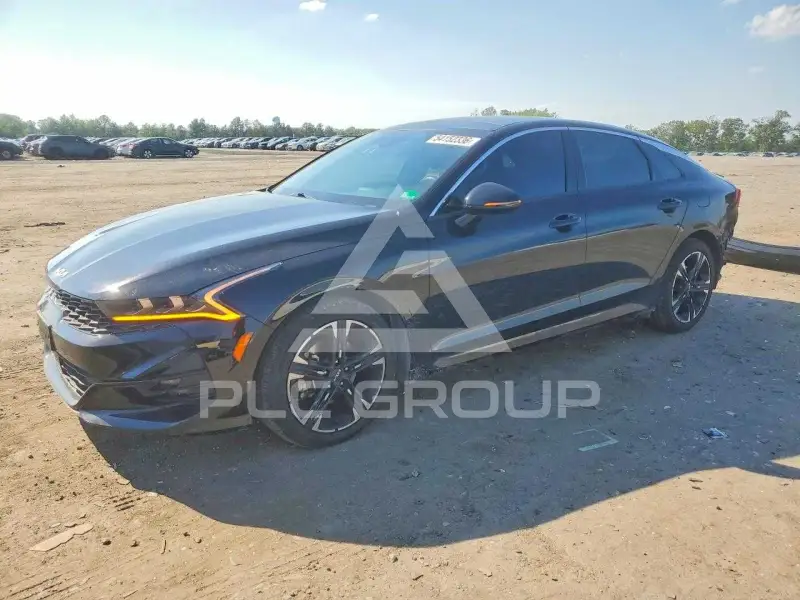 2023 KIA K5 photo
