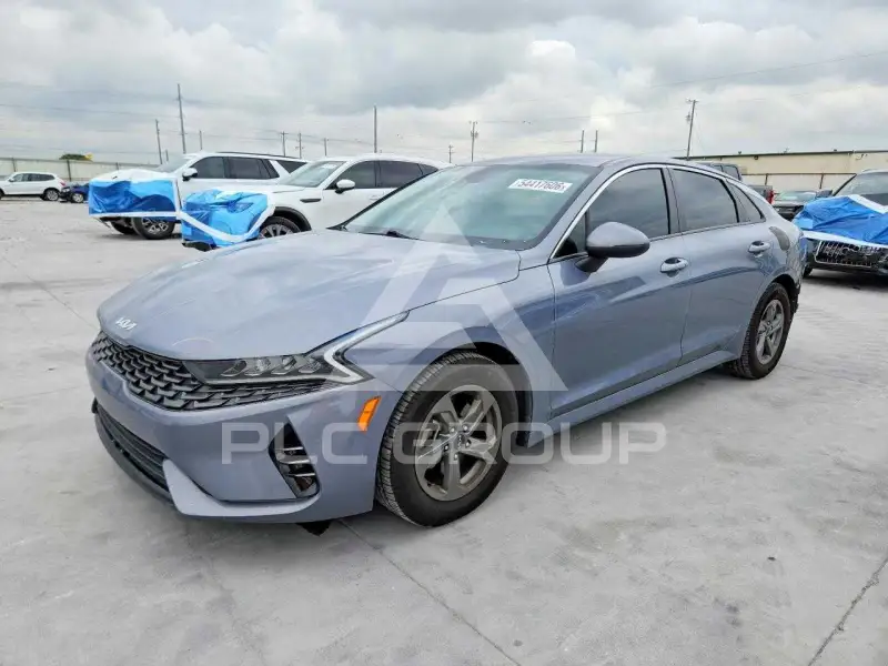2023 KIA K5 photo