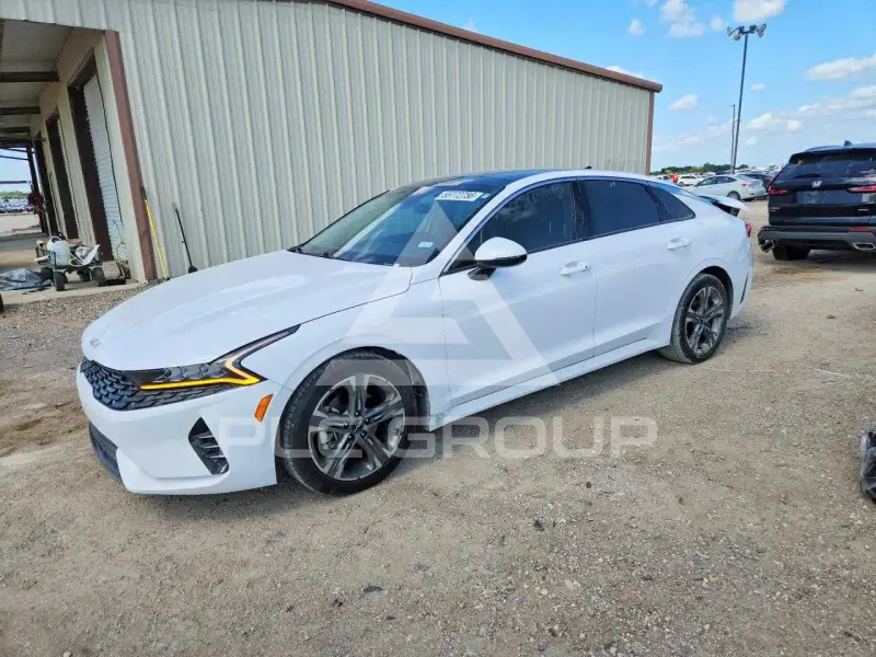 2023 KIA K5 фото