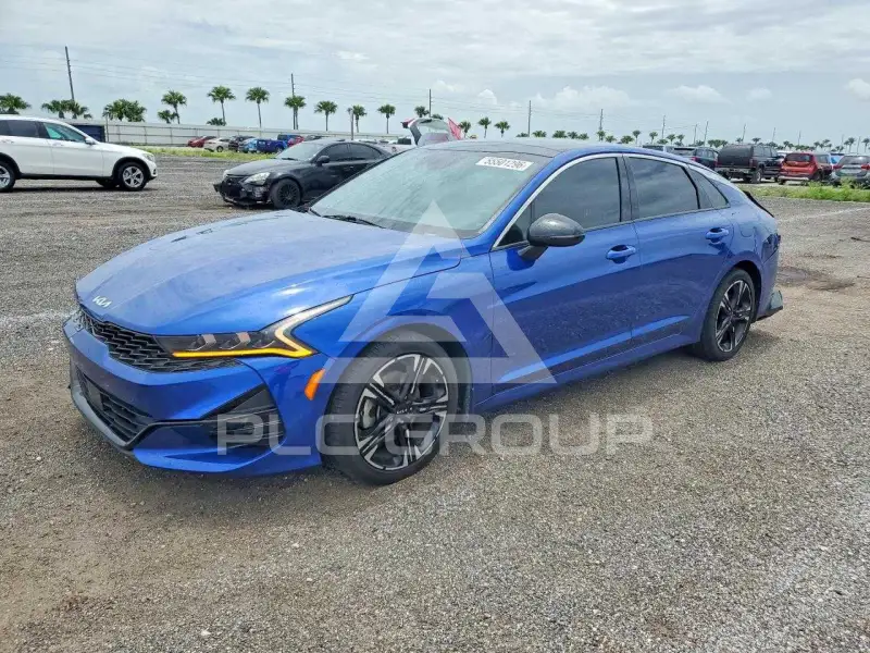 2023 KIA K5 фото