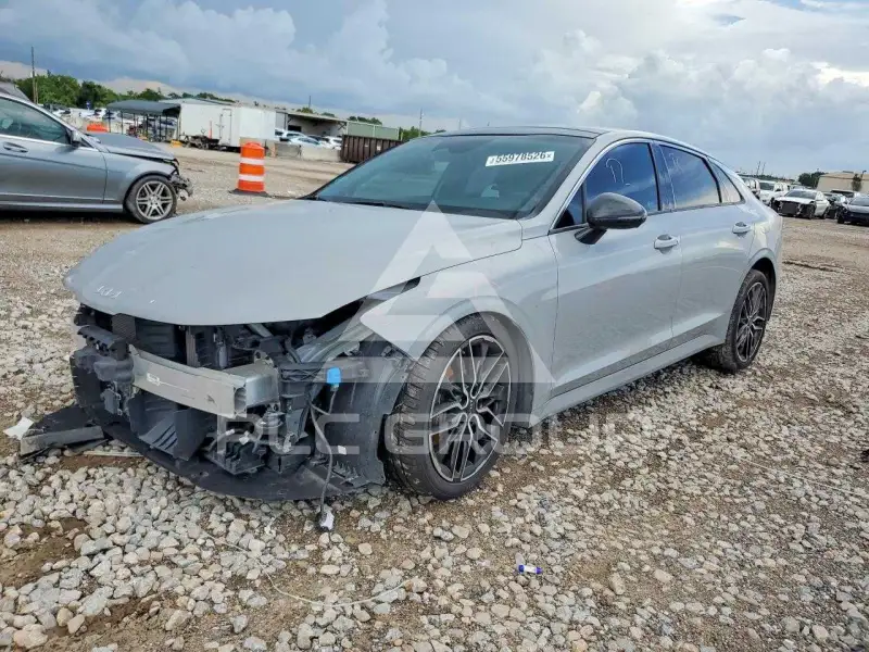 2023 KIA K5 фото