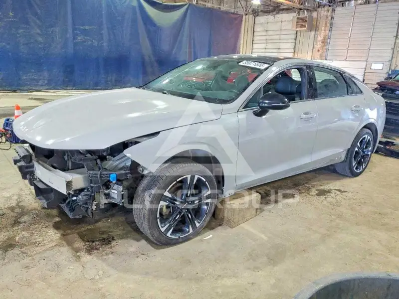 2023 KIA K5 фото