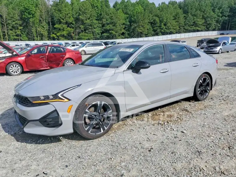 2023 KIA K5 фото