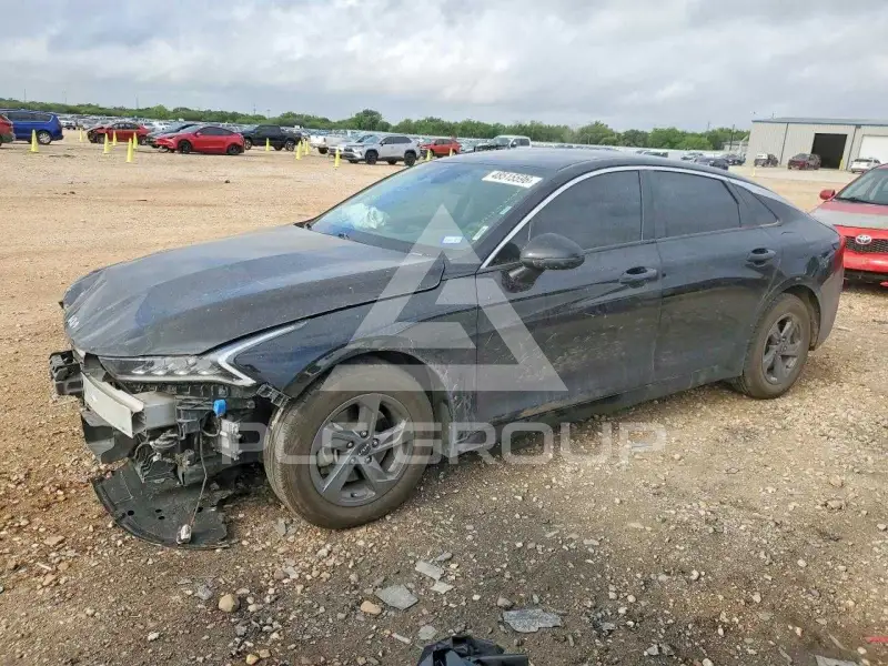 2023 KIA K5 фото