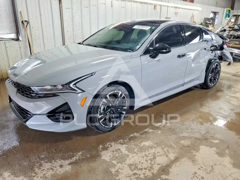 2023 KIA K5 фото