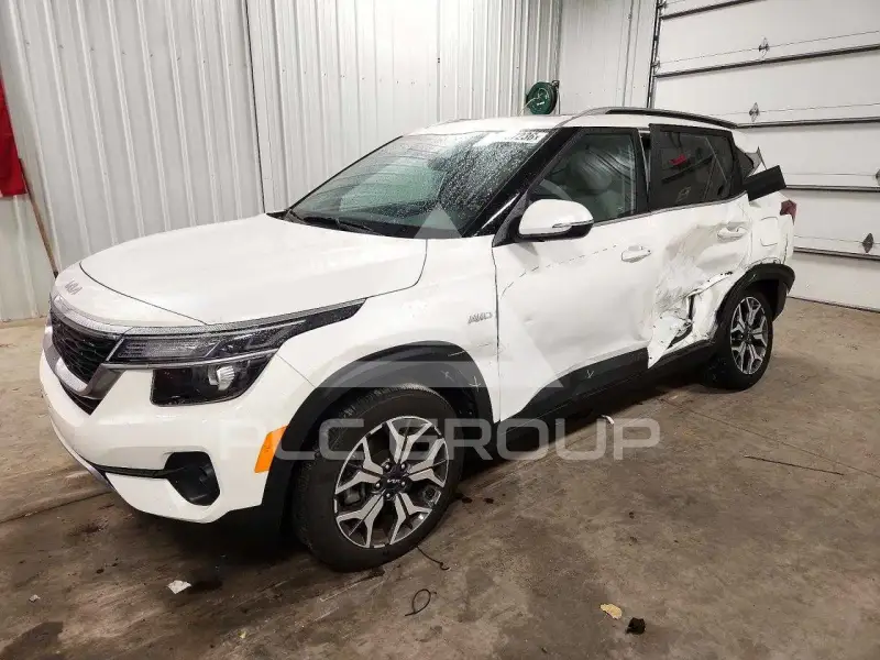 2023 KIA Seltos фото