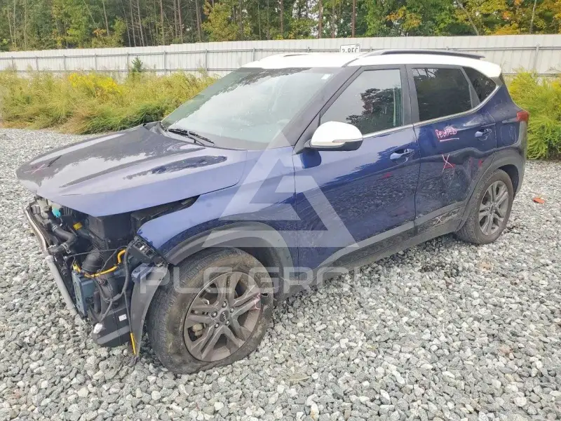 2023 KIA Seltos фото