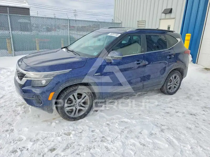 2023 KIA Seltos фото