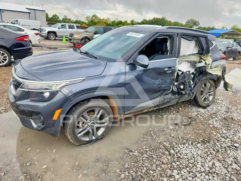 2023 KIA Seltos фото