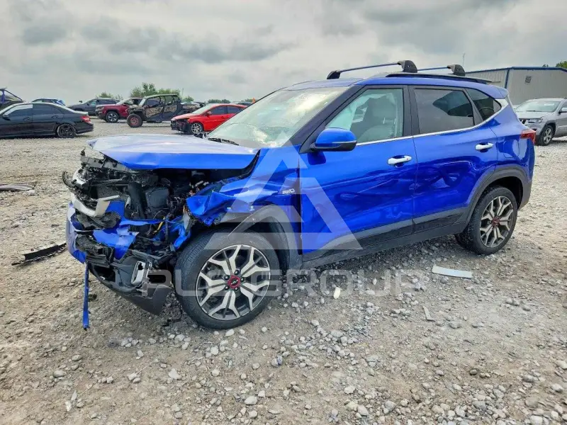 2023 KIA Seltos photo