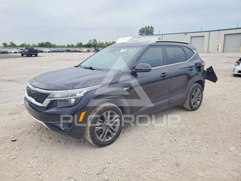 2023 KIA Seltos фото