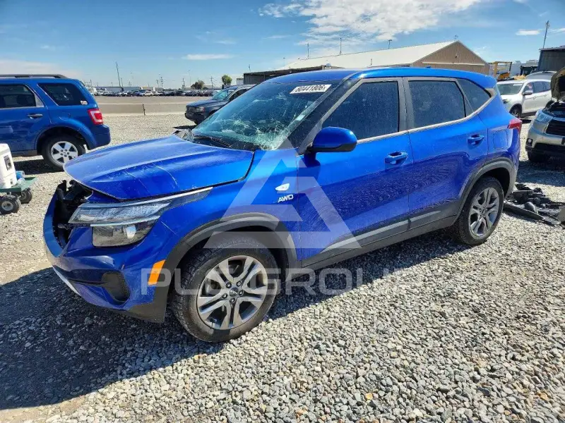 2023 KIA Seltos фото