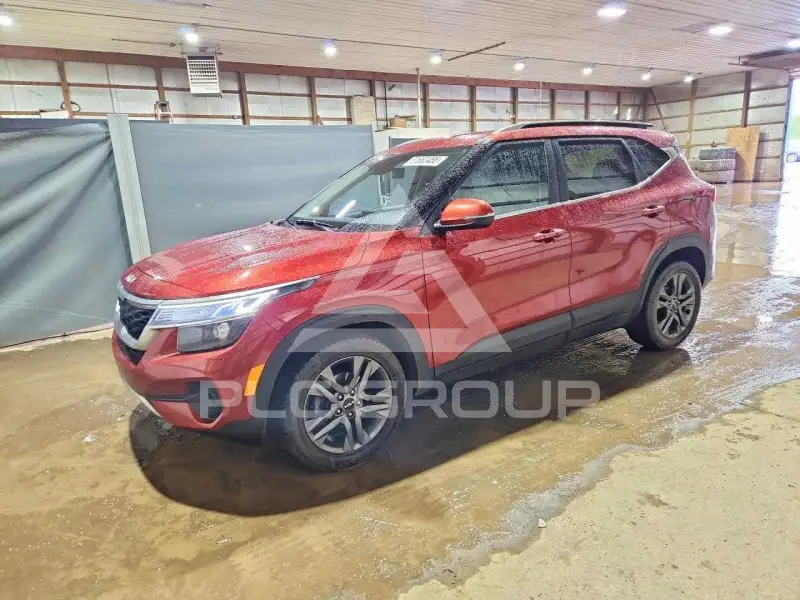 2023 KIA Seltos фото