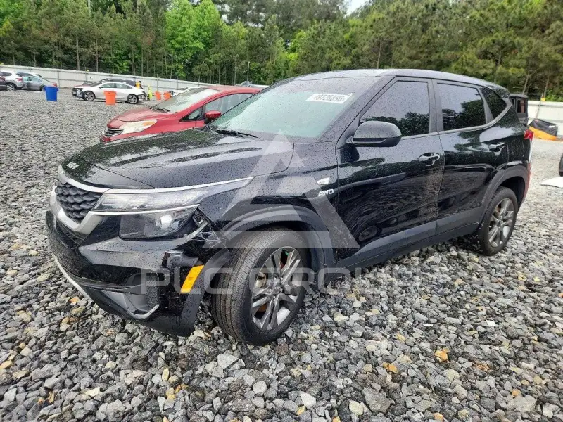 2023 KIA Seltos фото
