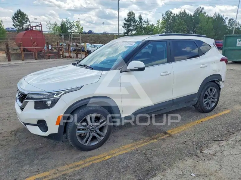 2023 KIA Seltos фото
