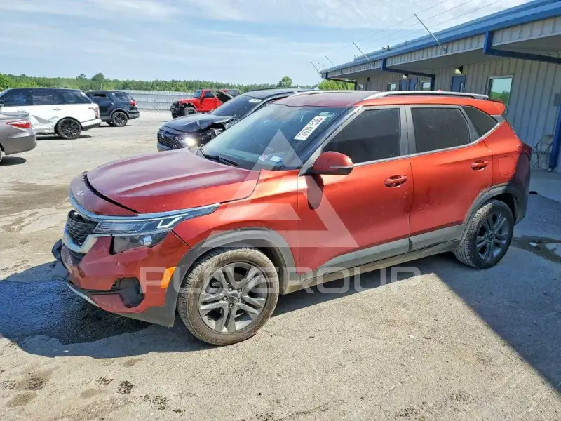 2023 KIA Seltos фото