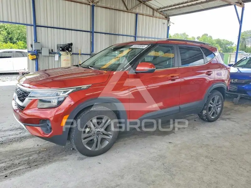 2023 KIA Seltos photo