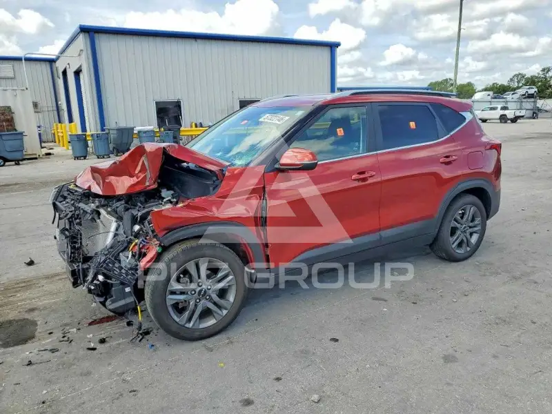 2023 KIA Seltos фото