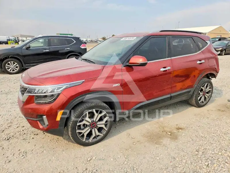 2023 KIA Seltos фото