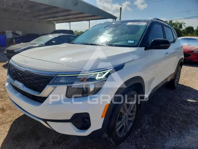 2023 KIA Seltos photo
