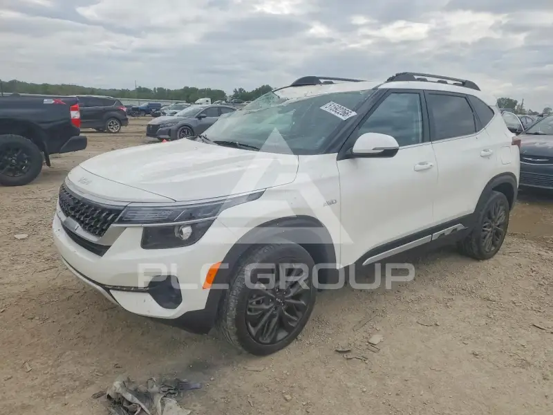 2023 KIA Seltos фото