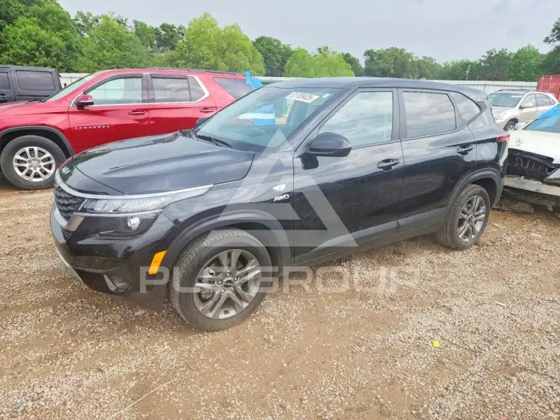2023 KIA Seltos фото
