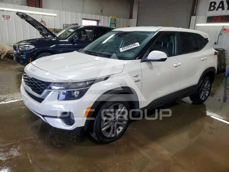 2023 KIA Seltos photo