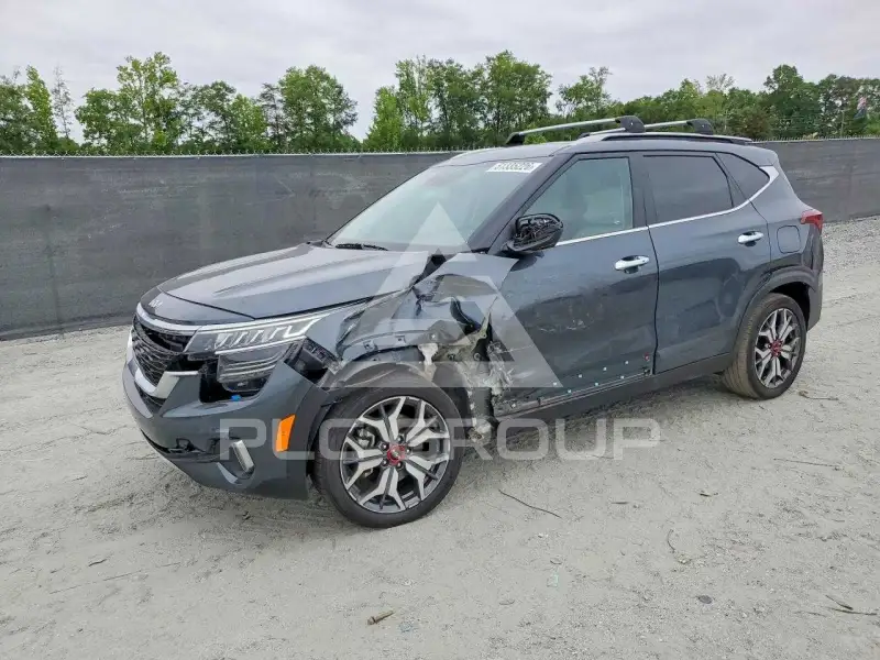2023 KIA Seltos фото