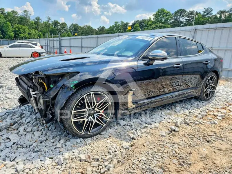 2023 KIA Stinger фото
