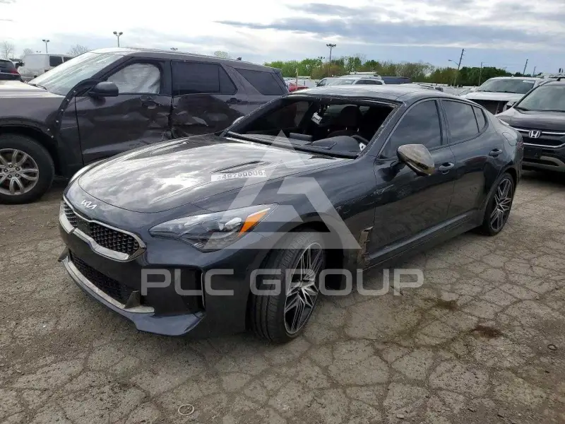 2023 KIA Stinger фото