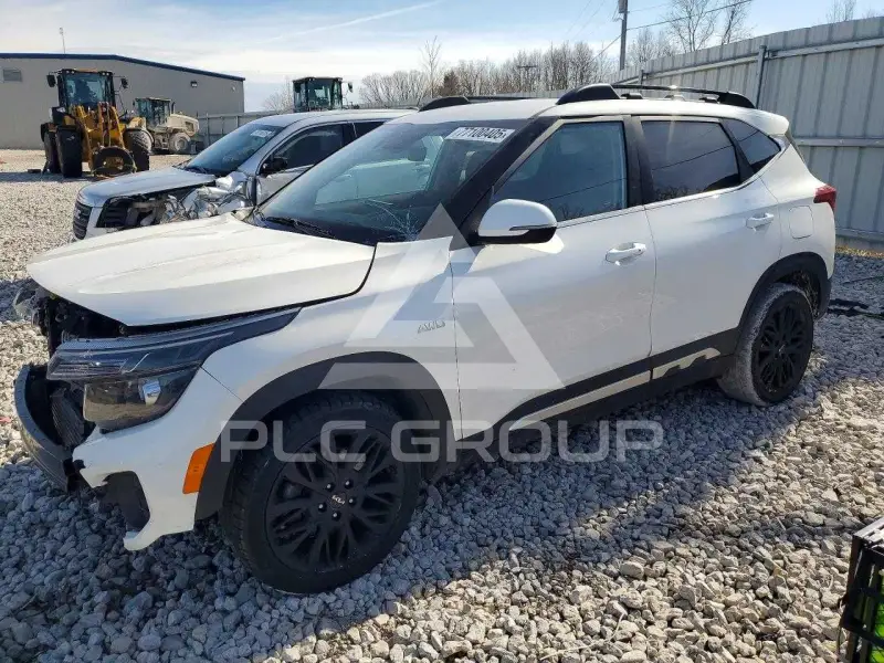 2023 KIA Seltos фото
