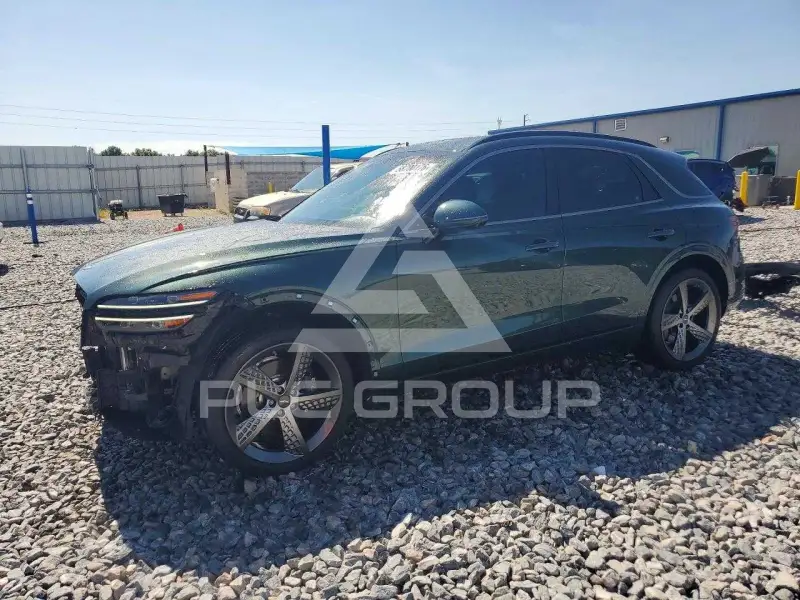 2023 Genesis GV70 photo