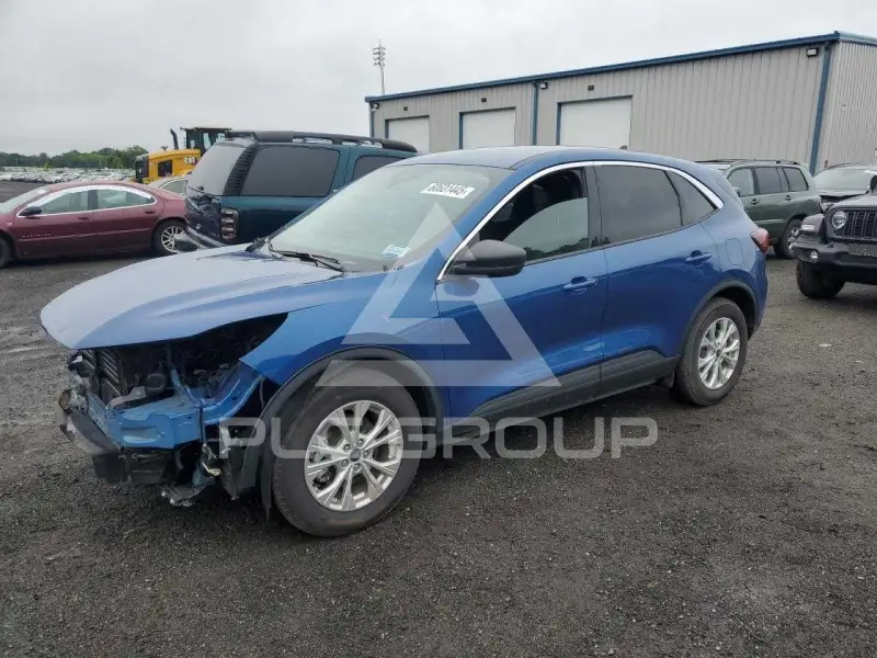 2023 Ford ESCAPE photo