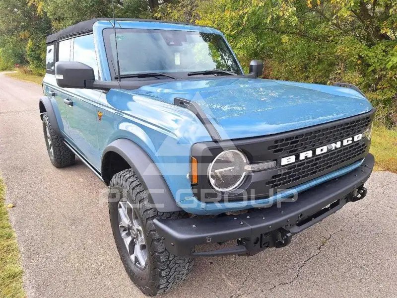 2023 Ford BRONCO фото