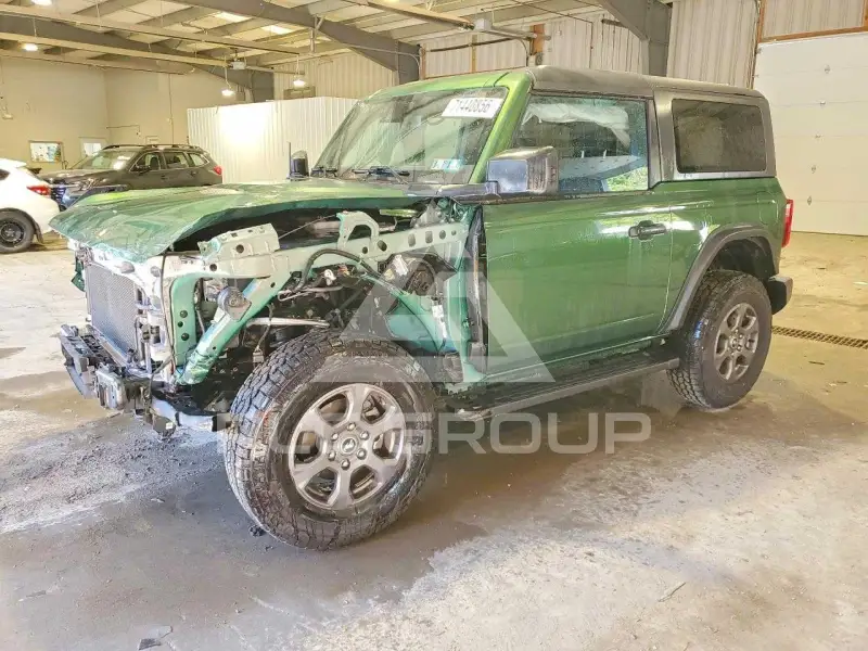 2023 Ford BRONCO photo