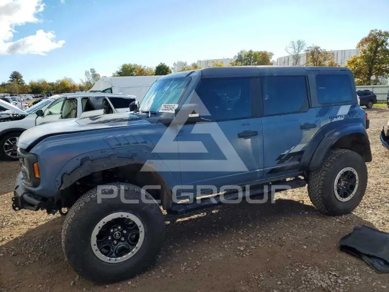2023 Ford BRONCO фото