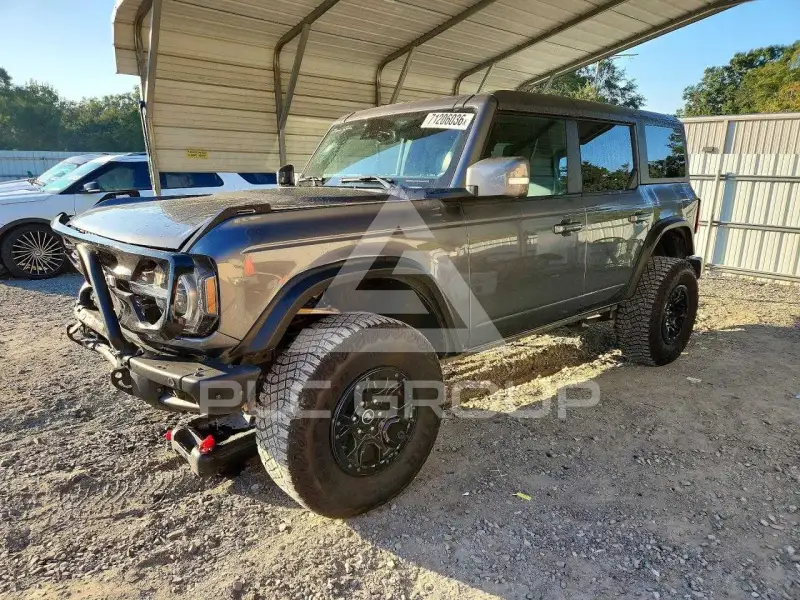 2023 Ford BRONCO фото