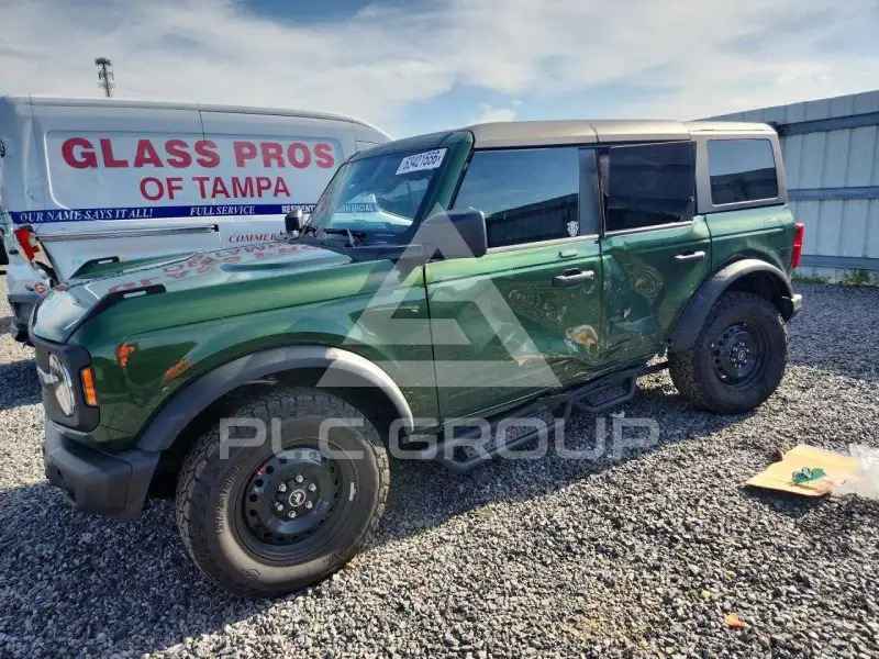 2023 Ford BRONCO фото