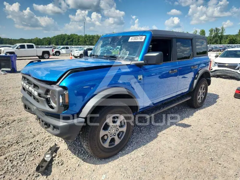 2023 Ford BRONCO фото