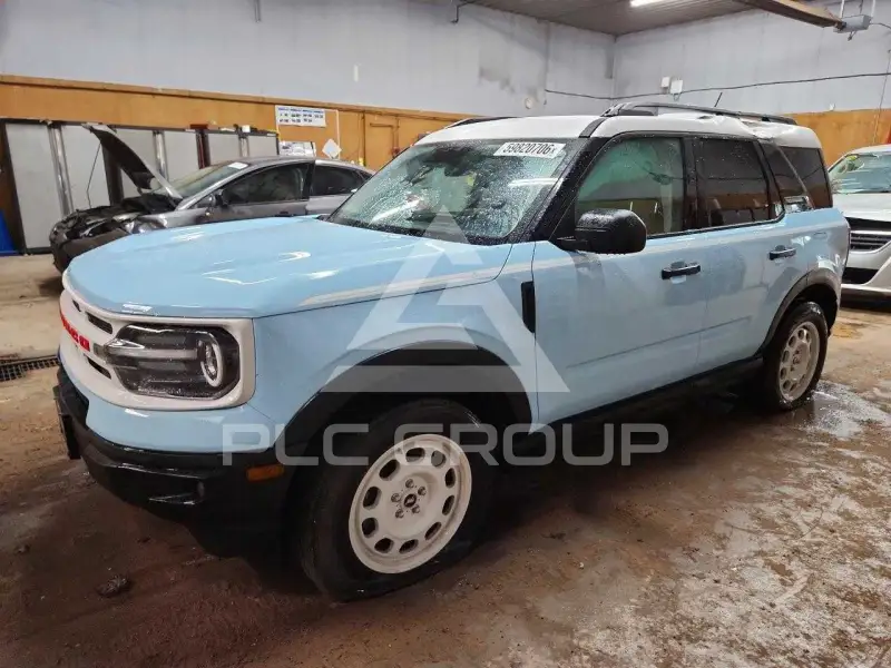 2023 Ford BRONCO фото