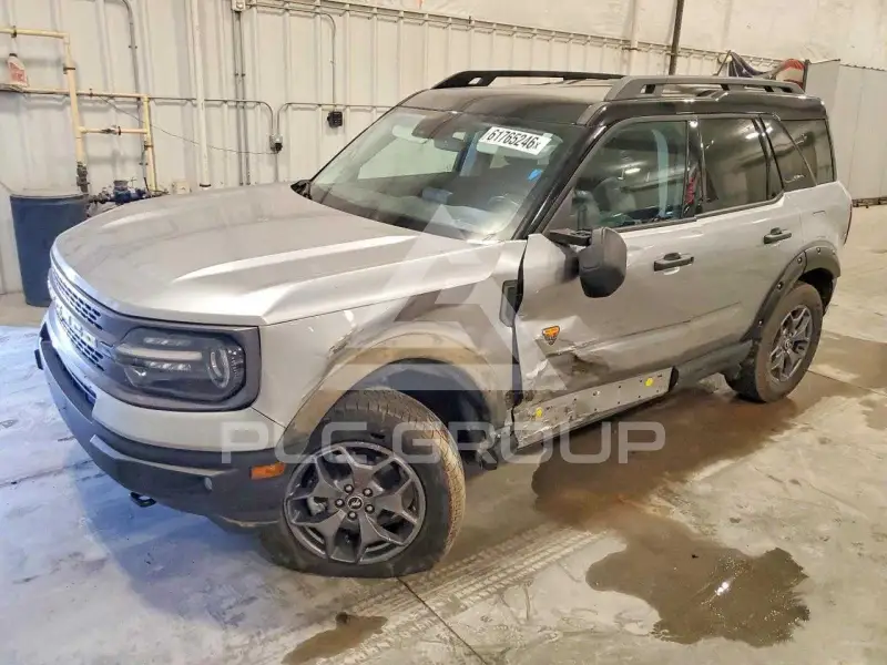 2023 Ford BRONCO фото