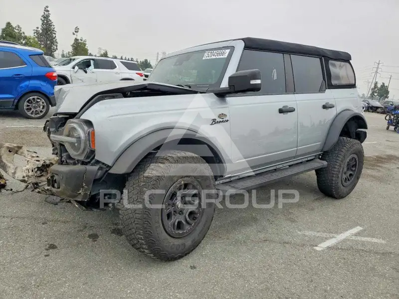 2023 Ford BRONCO photo