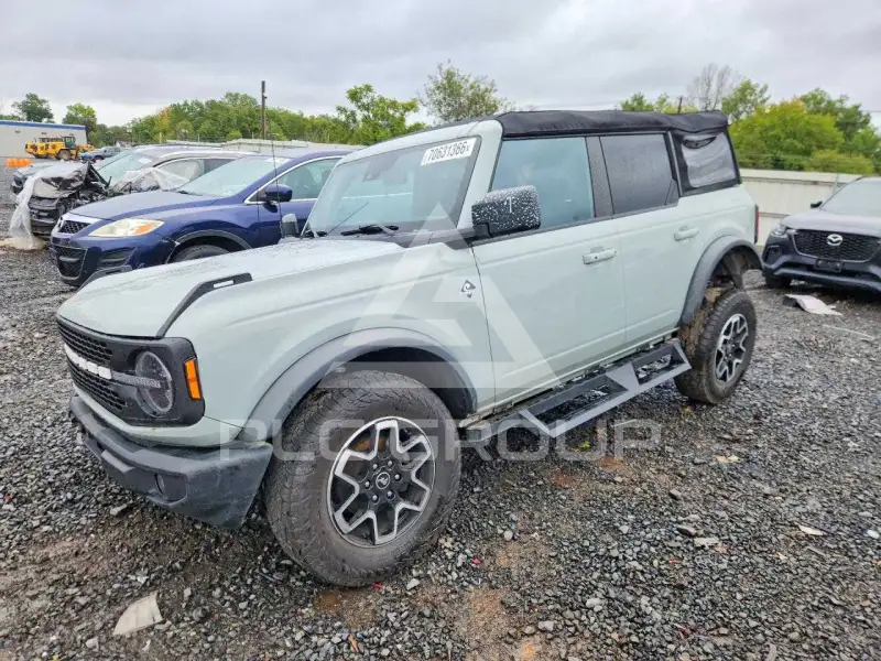 2023 Ford BRONCO фото