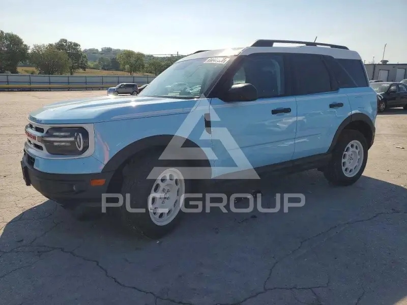 2023 Ford BRONCO photo